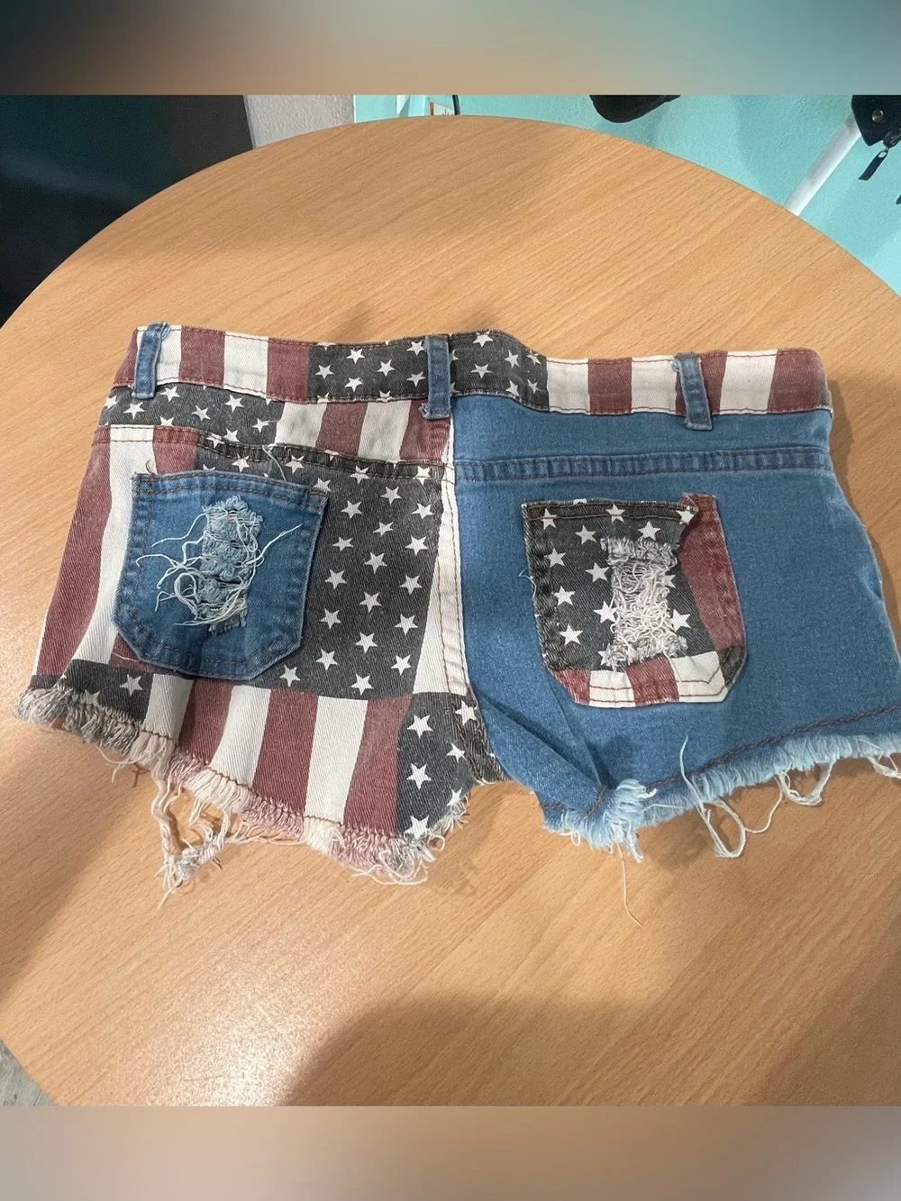 Source Unknown Red White Blue Patchwork Denim Shorts - Picture 2 of 6